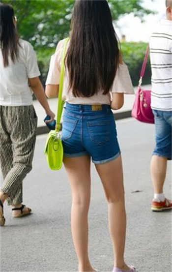 买房睡女销售视频