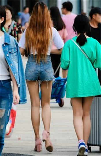 唐一涵棉城学院苹果手机