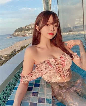 王多鱼打扑克视频在哪看