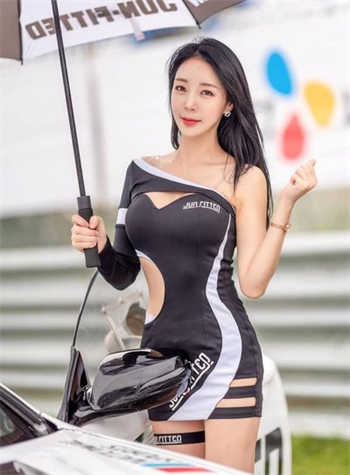 被两个人干什么体验