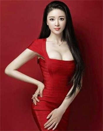 抖音瑜伽裤什么梗