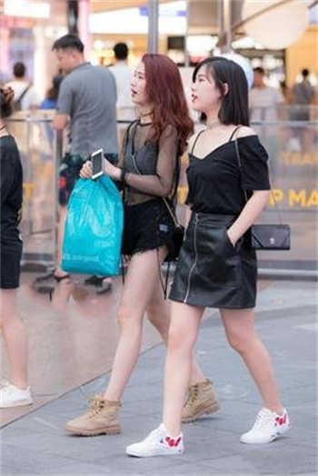 离职在朋友圈发一段话