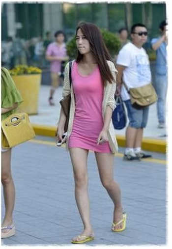美女自缚拘束器的故事