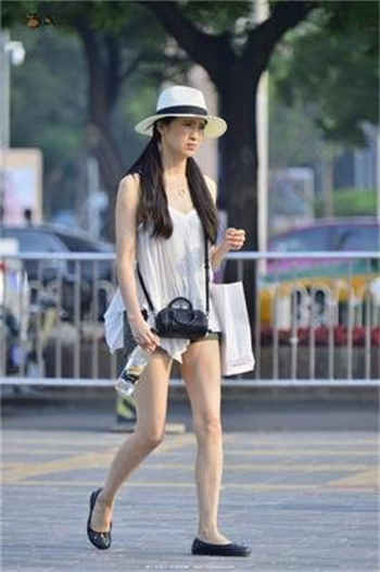 新婚第一天夫妻晚上