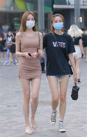 本子全彩足控无肉码