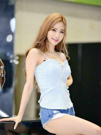 男女第一次为爱鼓掌