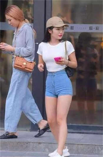火影忍者鸣人和雏田床