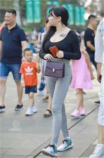yiren22尹人成年综合网