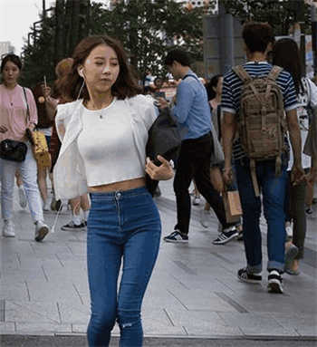 猫爪传媒林怡梦正在播放