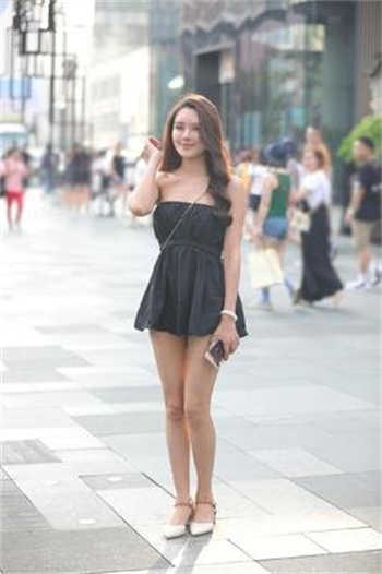 出差老板娘戴绿帽子